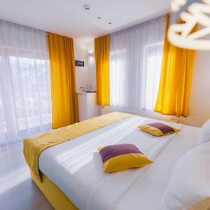 Hotel Boutique Libris